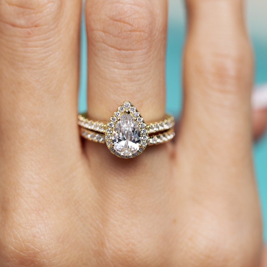The Isabella Ring