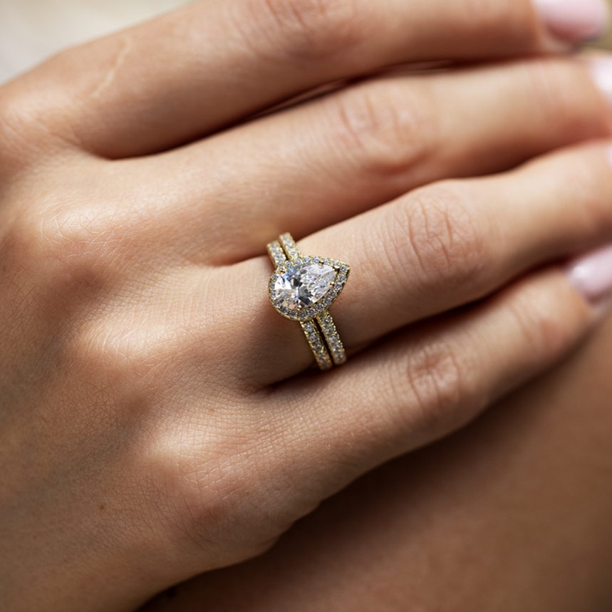 The Isabella Ring