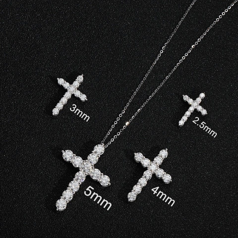 Sérénité Joaillerie Cross Diamond Necklace