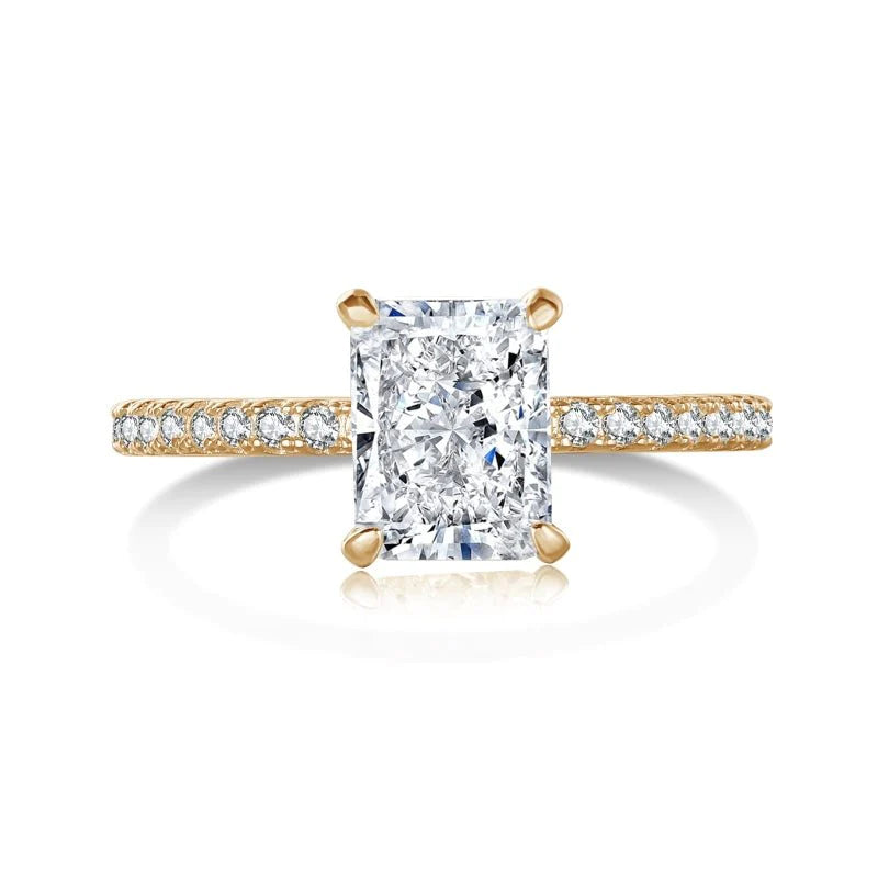 Éclat Étoilé Amour Moissanite Ring