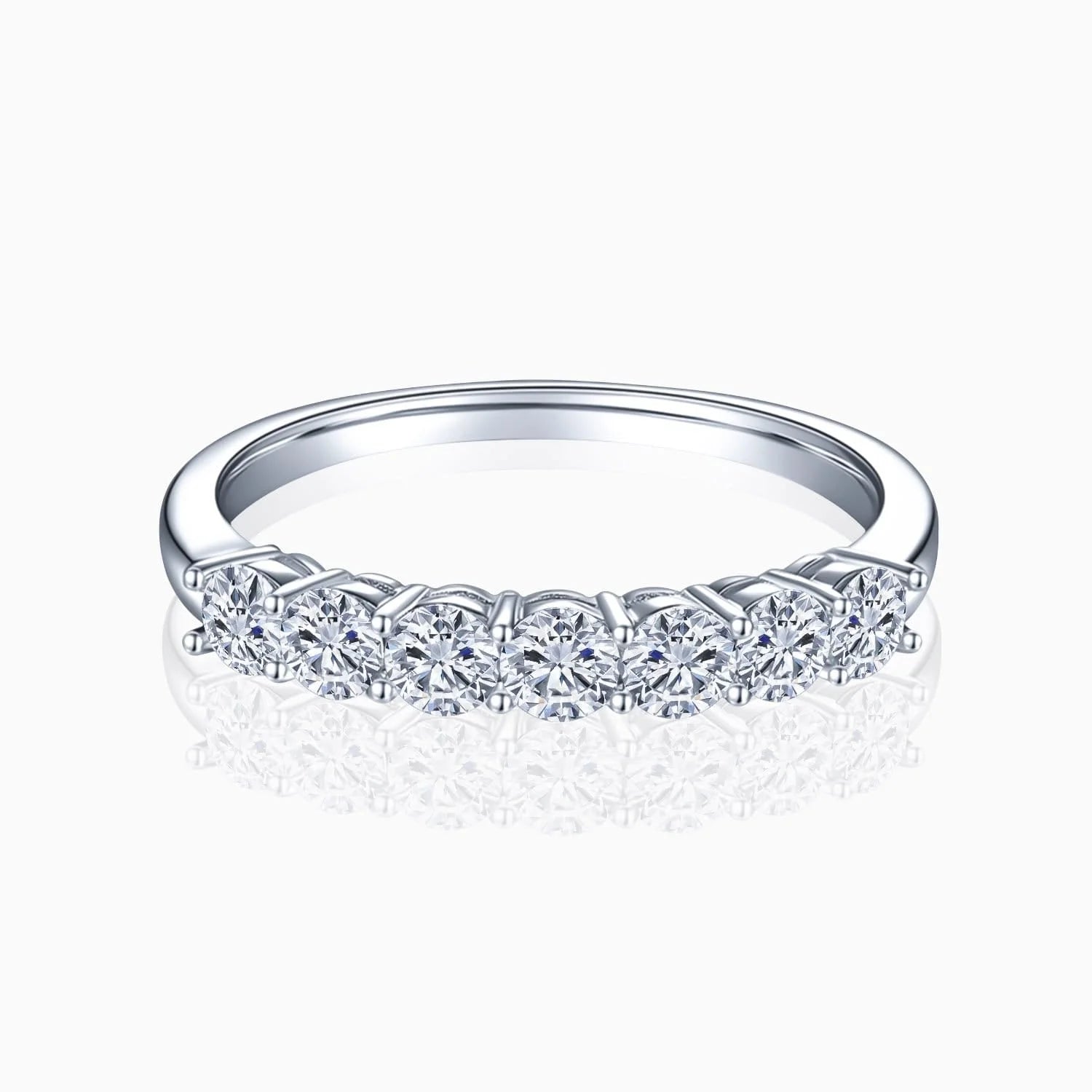 Lumière Radieuse Cut Diamond Ring