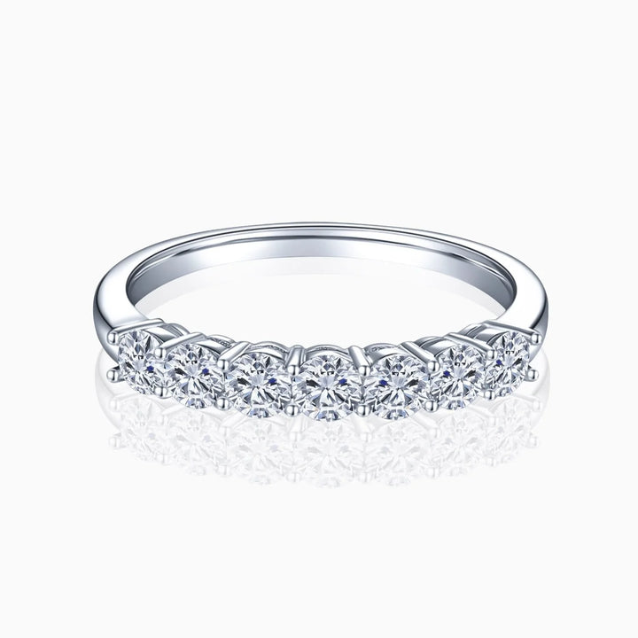 Lumière Radieuse Cut Diamond Ring